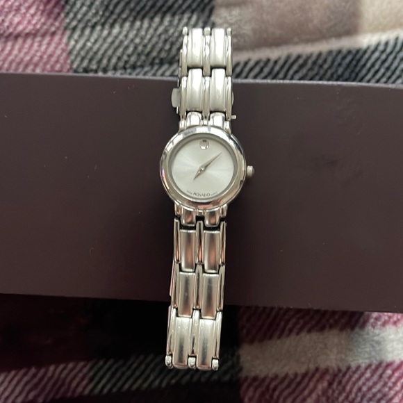 Movado watch gently used 7 inch length just needs a new battery